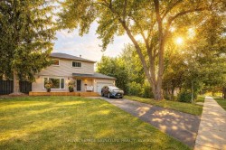 105 Catalina Drive Toronto, ON M1M 1K7