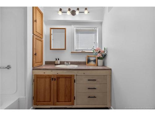 84 Biddington, Moncton, NB 