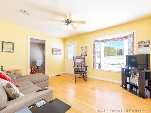 59 Emmanuel Rd, Collette, NB 