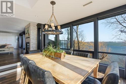 868 Danforth Place, Burlington, ON - Indoor Photo Showing Dining Room
