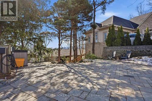 868 Danforth Place, Burlington, ON - Outdoor