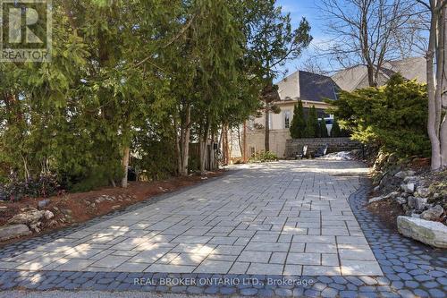 868 Danforth Place, Burlington, ON - Outdoor