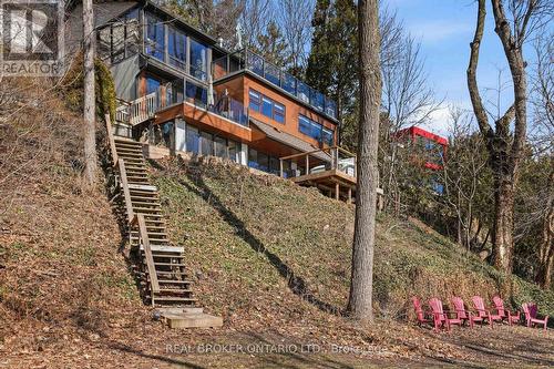 868 Danforth Place, Burlington, ON - Outdoor