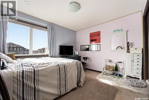 2451 Linner Bay, Regina, SK - Indoor Photo Showing Bedroom