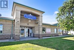 2 - 48 CENTENNIAL ROAD Orangeville, ON L9W 3T4