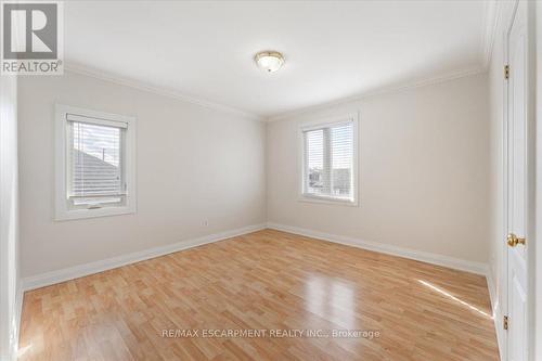 370 Paling Avenue, Hamilton, ON - Indoor Photo Showing Other Room