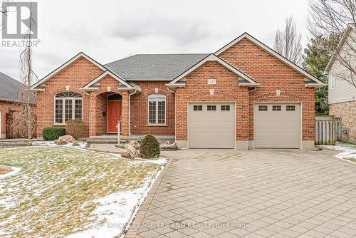 43 PINEHURST DRIVE  Thames Centre (Dorchester), ON N0L 1G2