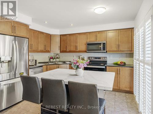 4057 Donnic Drive, Burlington, ON - Indoor Photo Showing Kitchen With Stainless Steel Kitchen