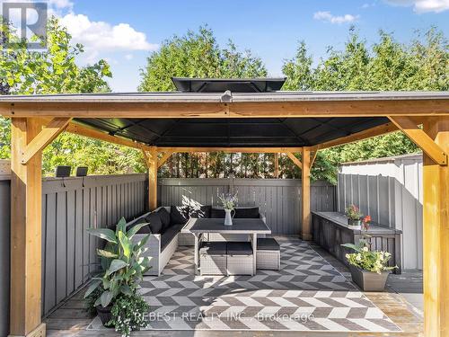 4057 Donnic Drive, Burlington, ON - Outdoor With Deck Patio Veranda