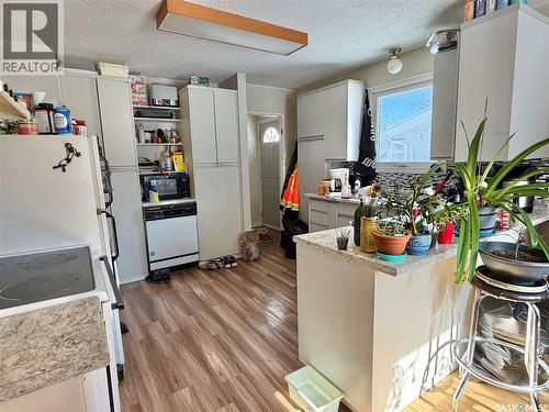 110 Hatton Avenue E, Melfort, SK - Indoor