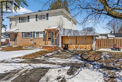 924 MACKENZIE ROAD  Prescott, ON K0E 1T0