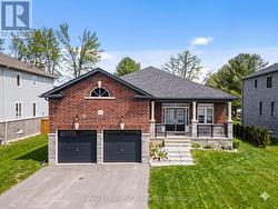 15 EMERALD STREET Wasaga Beach, ON L9Z 0K8