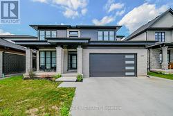 8945 EMILY BOULEVARD  Niagara Falls (Brown), ON L2H 3T1