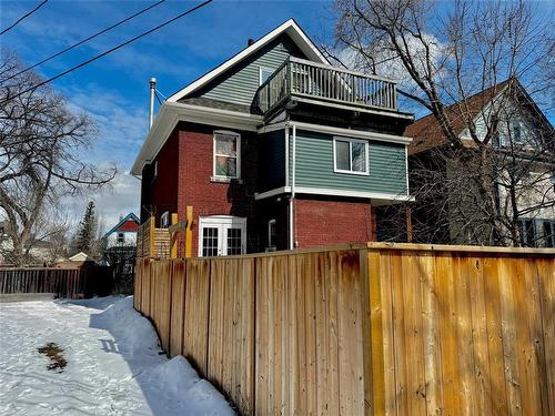 50 Purcell Avenue, Winnipeg, MB - Outdoor