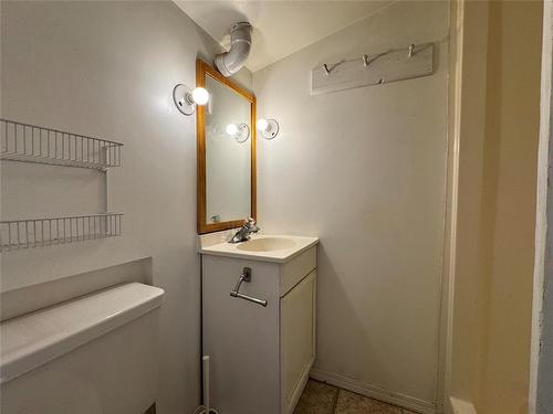 50 Purcell Avenue, Winnipeg, MB - Indoor