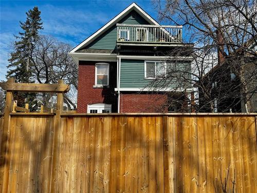 50 Purcell Avenue, Winnipeg, MB - Outdoor