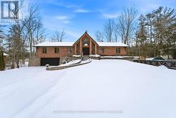 103 SIBBALD CRESCENT Georgina, ON L0E 1R0