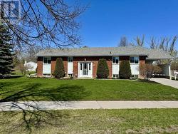909 WHITEFIELD DRIVE Peterborough (Otonabee Ward 1), ON K9J 7W1