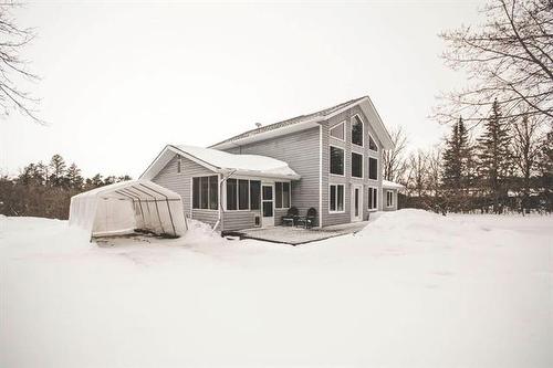 10 Douglas Dr, Alexander, MB 