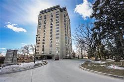 1003-200 Tuxedo AVE  Winnipeg, MB R3P 0R3