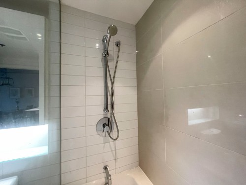 Bathroom - 562-1414 Rue Chomedey, Montréal (Ville-Marie), QC - Indoor Photo Showing Bathroom