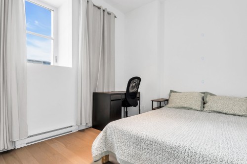 Master Bedroom - 503-1160 Rue Mackay, Montréal (Ville-Marie), QC - Indoor Photo Showing Bedroom