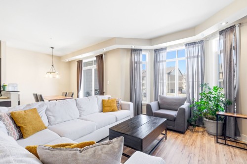 105-6005 Boul. Chevrier  Brossard, QC J4Z 0G4