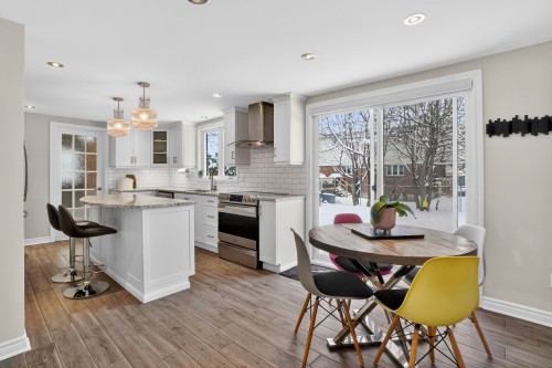 Cuisinette - 1745 Rue Socrate, Brossard, QC - Indoor