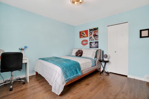 Chambre à coucher - 1745 Rue Socrate, Brossard, QC - Indoor Photo Showing Bedroom