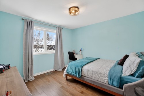 Chambre à coucher - 1745 Rue Socrate, Brossard, QC - Indoor Photo Showing Bedroom