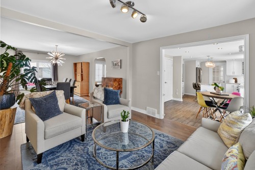 Salon - 1745 Rue Socrate, Brossard, QC - Indoor Photo Showing Living Room
