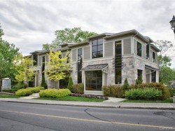 265 Ch. de la Grande-Côte  Rosemère, QC J7A 1J2