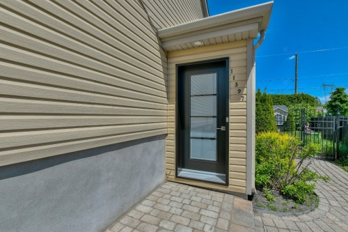 Entrée extérieure - 11397 Rue Maisonneuve, Mirabel, QC - Outdoor