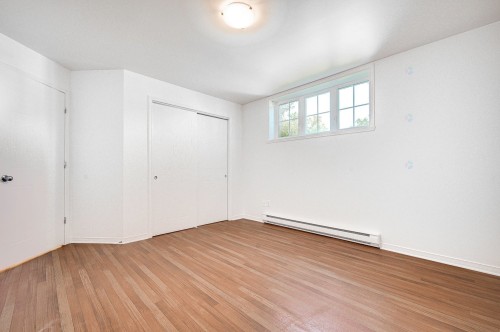 Chambre à coucher principale - 11397 Rue Maisonneuve, Mirabel, QC - Indoor Photo Showing Other Room