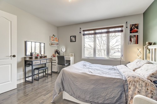 Bedroom - 8 Rue De La Seine, Candiac, QC - Indoor Photo Showing Bedroom
