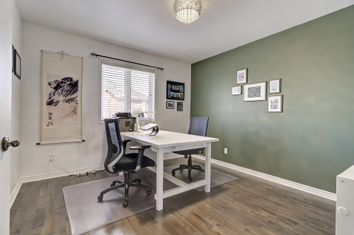 Bedroom - 8 Rue De La Seine, Candiac, QC - Indoor Photo Showing Office
