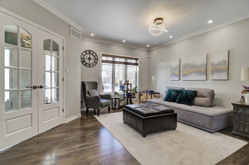 Living Room - 8 Rue De La Seine, Candiac, QC - Indoor