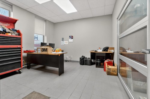 Office - 12845 Rue Jean-Grou, Montréal (Rivière-Des-Prairies/Pointe-Aux-Trembles), QC - Indoor