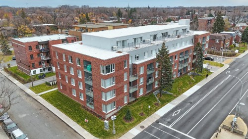 Overall view - 402-1620 Boul. De La Côte-Vertu, Montréal (Saint-Laurent), QC - Outdoor With View