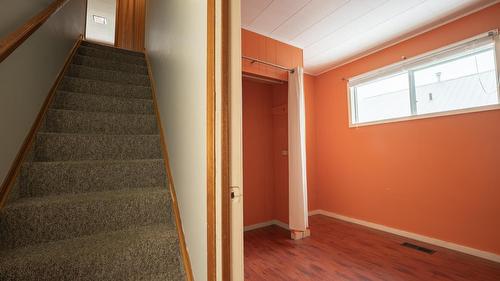 608 4Th Avenue, Kimberley, BC - Indoor Photo Showing Other Room