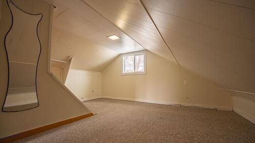 608 4Th Avenue, Kimberley, BC - Indoor Photo Showing Other Room