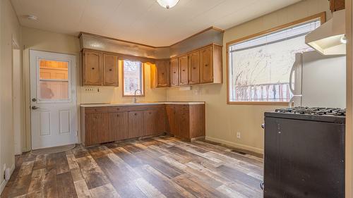 608 4Th Avenue, Kimberley, BC - Indoor