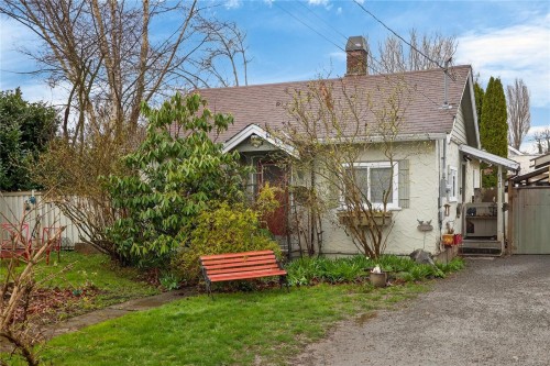 621 Coronation Ave, Duncan, BC 