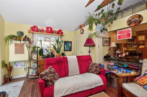621 Coronation Ave, Duncan, BC 