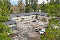 8-495 First Ave WEST Qualicum Beach, BC V9K 1P1