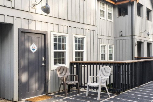 #3-1002 Peninsula Rd, Ucluelet, BC -  With Exterior