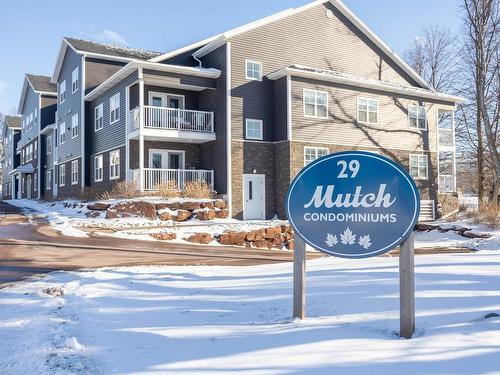 206 29 Stratford Road  Stratford, PE C1B 1T4