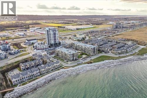View of urban area - 40 Esplanade Lane Unit# 102, Grimsby, ON - Outdoor With View