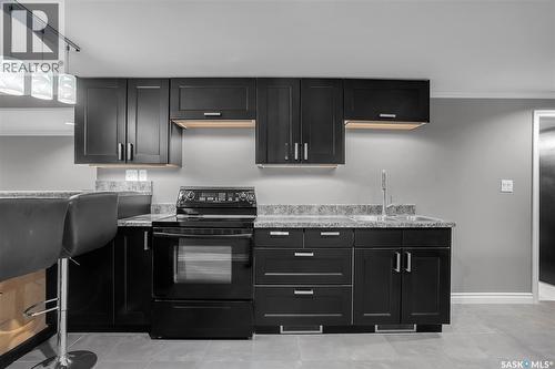 1410 Argyle Avenue, Saskatoon, SK - Indoor Photo Showing Kitchen