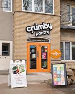 5 - 8 REGINA STREET N  Waterloo, ON N2J 2Z8